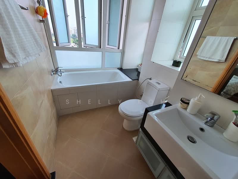 The Merlot, 101 Keng Lee Road, 3 Bedrooms, 1,098 sqft, Condominium For Rent, by Shelly Koh, 500075986 - Bathroom - PropertyGuru.com.sg