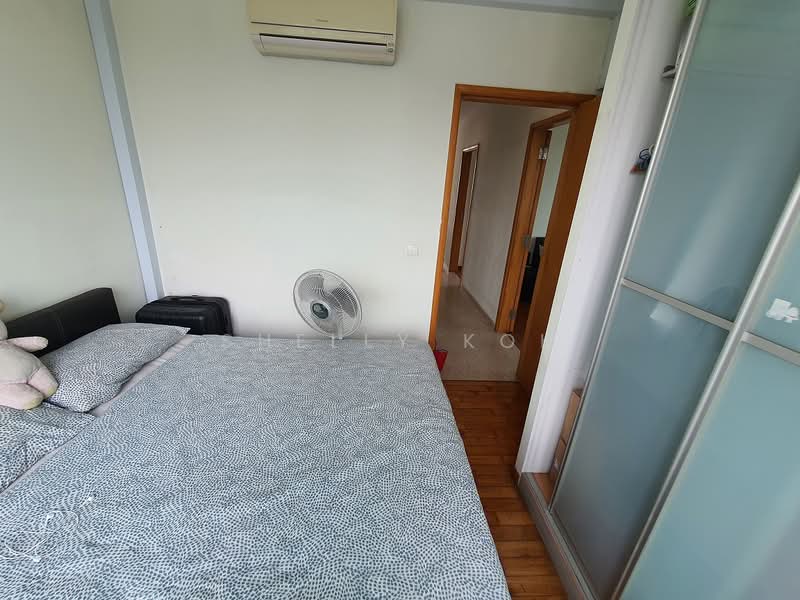 The Merlot, 101 Keng Lee Road, 3 Bedrooms, 1,098 sqft, Condominium For Rent, by Shelly Koh, 500075986 - Bedroom - PropertyGuru.com.sg