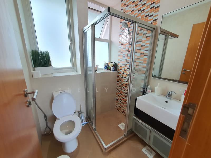 The Merlot, 101 Keng Lee Road, 3 Bedrooms, 1,098 sqft, Condominium For Rent, by Shelly Koh, 500075986 - Bathroom - PropertyGuru.com.sg
