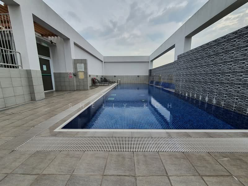 The Merlot, 101 Keng Lee Road, 3 Bedrooms, 1,098 sqft, Condominium For Rent, by Shelly Koh, 500075986 - Pool - PropertyGuru.com.sg