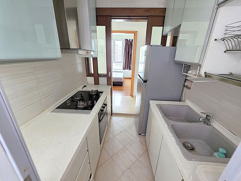 The Merlot, 101 Keng Lee Road, 3 Bedrooms, 1,098 sqft, Condominium For Rent, by Shelly Koh, 500075986 - Kitchen - PropertyGuru.com.sg
