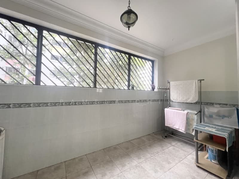 122 Simei Street 1 HDB Flat For Sale at S$ 750,000 | PropertyGuru Singapore - Interior
