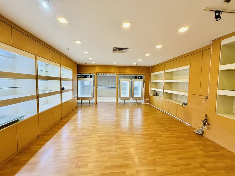 High Street Centre, 1 North Bridge Road, 410 sqft, Other Retail For Rent, by King Kong, 500075989 - Interior - CommercialGuru.com.sg