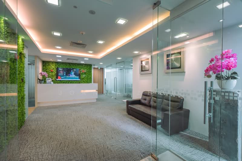 15 Scotts, 15 Scotts Road, 350 sqft, Office For Rent, by Joanna Zhou, 500075991 - Entrance - CommercialGuru.com.sg