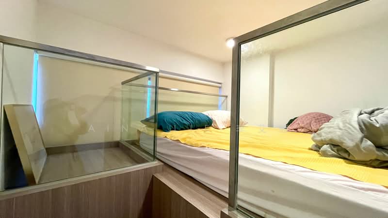 Spacious 1 Bed Loft plus Study next to Tanah Merah MRT, , 1 Bedroom, 441 sqft, Condominium For Rent, by Aina Lie 李艾娜, 500075996 - Bedroom - PropertyGuru.com.sg