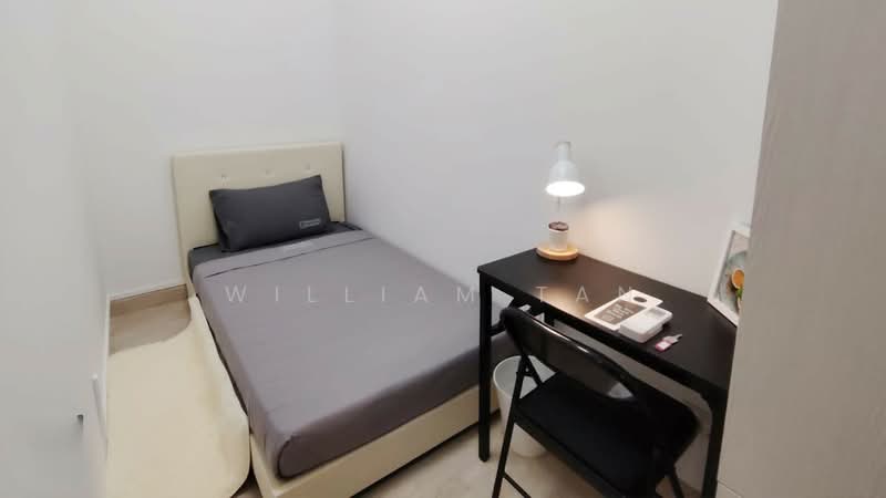 Maple Woods, 985 Bukit Timah Road, Room Rental, 150 sqft, Condominium For Rent, by William Tan, 500076006 - Econ room 1 - PropertyGuru.com.sg