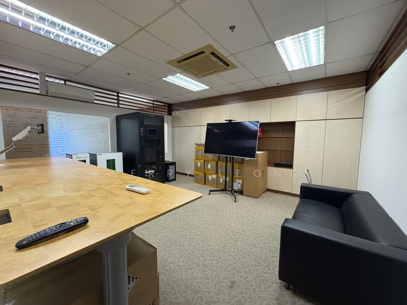 Ubi Techpark, 10 Ubi Crescent, 1,657 sqft, Light Industrial (B1) For Sale, by Sherry Leong, 500076012 - CommercialGuru.com.sg