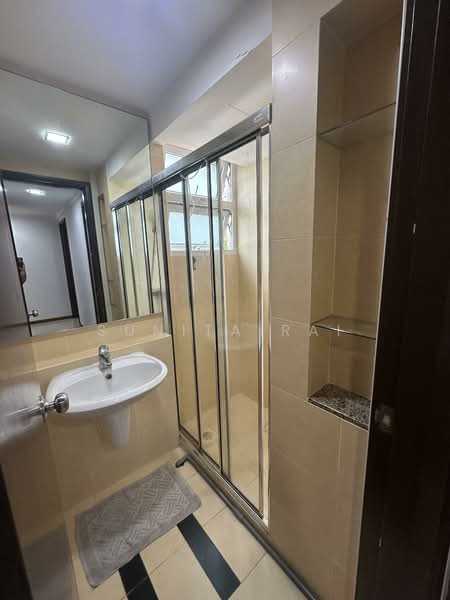 The Warren, 37 Choa Chu Kang Loop, 4 Bedrooms, 1,474 sqft, Apartment For Rent, by Sunita Rai, 500076034 - Bathroom - PropertyGuru.com.sg