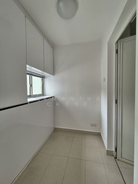 Nassim Regency, 37 Nassim Road, 3 Bedrooms, 2,024 sqft, Apartment For Rent, by Samantha Chong, 500076044 - Helper's room - PropertyGuru.com.sg