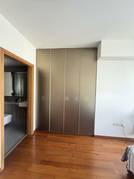 Waterbank at Dakota Condominium For Sale at S$ 1,900,000 | PropertyGuru Singapore - Bathroom