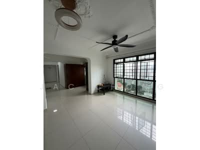 For Sale - 353 Ang Mo Kio Street 32