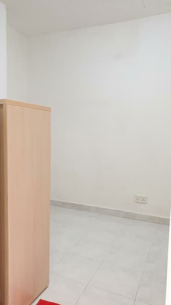 The Draycott Condominium For Sale at S$ 3,500,000 | PropertyGuru Singapore - Helper's room 