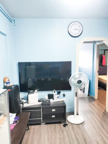 208 Jurong East Street 21, 208 Jurong East Street 21, Room Rental, 2,000 sqft, HDB Flat For Rent, by Alan Huy, 500076078 - Living Room - PropertyGuru.com.sg