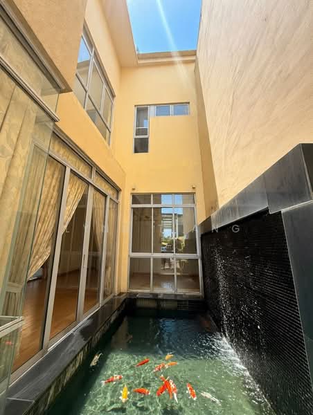 ❤️GIANT⚡️Spacious Luxury Semi-D w Pool, In-Ground Fish Pond & Attic at Serangoon Garden Estate Semi-Detached House For Sale at S$ 8,800,000 | PropertyGuru Singapore - Exterior