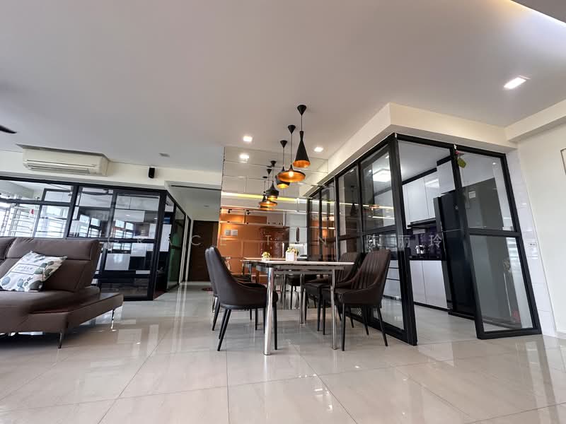 415B Fernvale Link HDB Flat For Sale at S$ 938,000 | PropertyGuru Singapore - Living Room