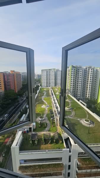 522A Tampines Central 7, 522A Tampines Central 7, Room Rental, 70 sqft, HDB Flat For Rent, by June Lim, 500076124 - Exterior - PropertyGuru.com.sg