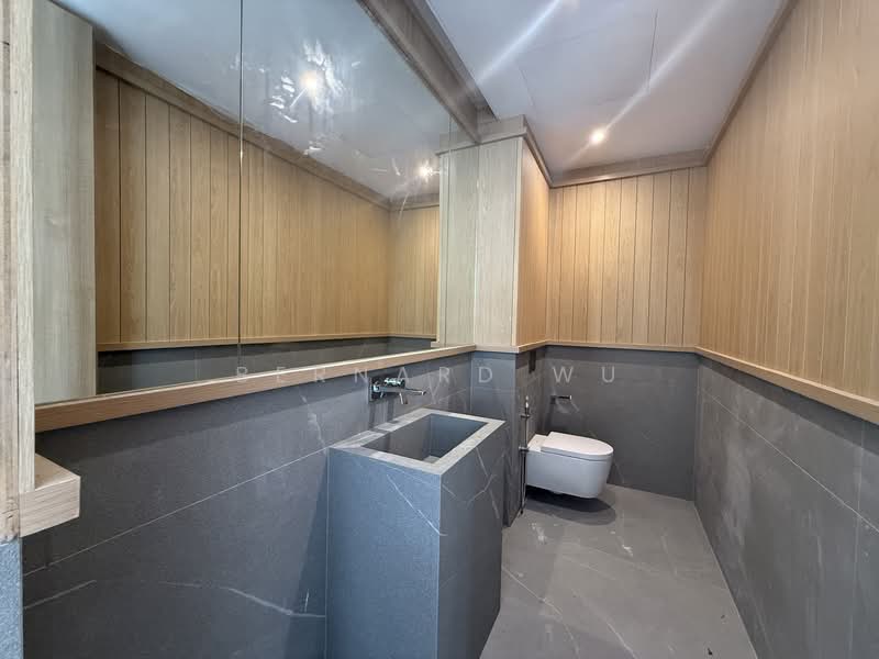 Sunday Open House 30/05/26 Brand New Trevose Cresent / 1km SCGS / Stevens MRT, Kheam Hock Road / Berrima Road, 5 Bedrooms, 7,776 sqft, Semi-Detached House For Sale, by Bernard Wu, 500076139 - Bathroom - PropertyGuru.com.sg