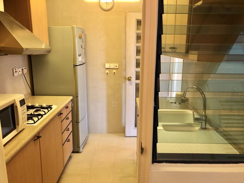 Nineteen Shelford Condominium For Sale at S$ 1,900,000 | PropertyGuru Singapore - Kitchen