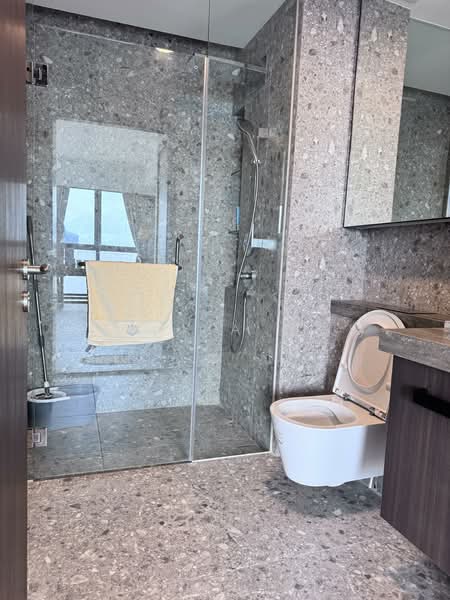 One Pearl Bank, 1 Pearl Bank, 1 Bedroom, 431 sqft, Condominium For Rent, by Ben XIA 夏天鹏, 500076153 - Bathroom - PropertyGuru.com.sg