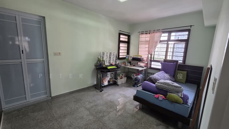 76A Redhill Road HDB Flat For Sale at S$ 1,038,000 | PropertyGuru Singapore - Bedroom
