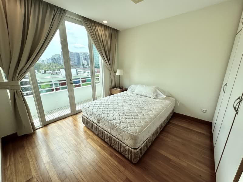 The Hermitage Apartment For Sale at S$ 2,000,000 | PropertyGuru Singapore - Master Bedroom