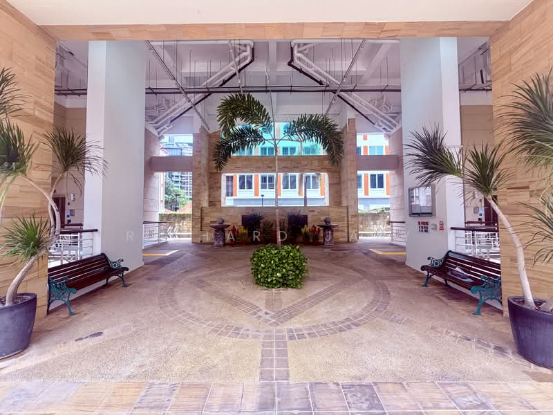 The Hermitage Apartment For Sale at S$ 2,000,000 | PropertyGuru Singapore - Entrance