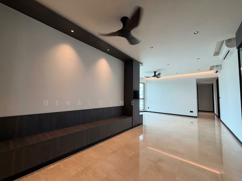 Amaryllis Ville, 20 Newton Road, 3 Bedrooms, 1,259 sqft, Condominium For Rent, by Geraldine Kwok, 500076182 - Living Room - PropertyGuru.com.sg
