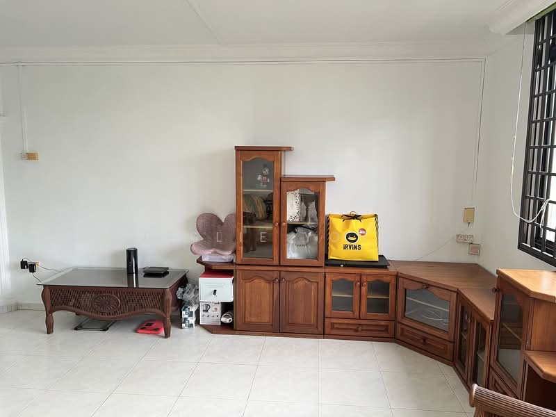 40 Cambridge Road HDB Flat For Sale at S$ 948,000 | PropertyGuru Singapore - Living Room