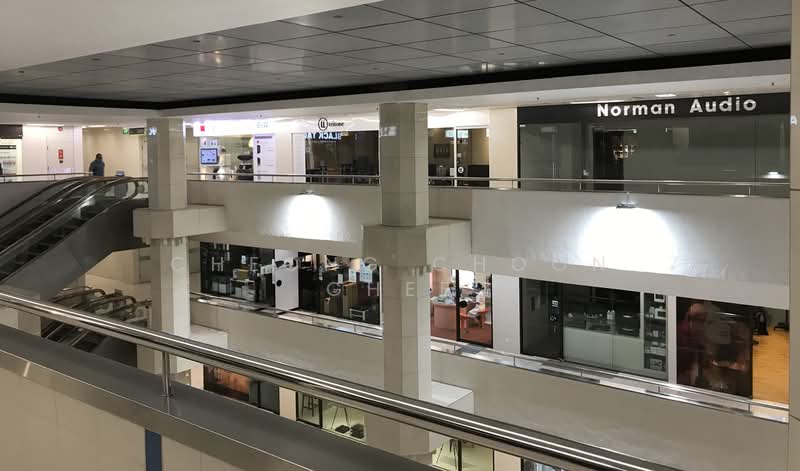 The Adelphi, 1 Coleman Street, 796 sqft, Mall Shop For Sale, by Cheong Choon Ghee, 500076199 - Interior - CommercialGuru.com.sg