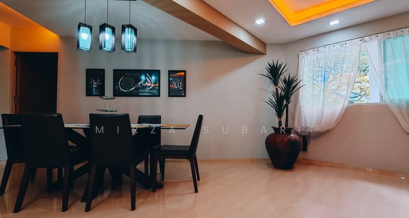 605 Bedok Reservoir Road HDB Flat For Sale at S$ 670,000 | PropertyGuru Singapore - Dining Room