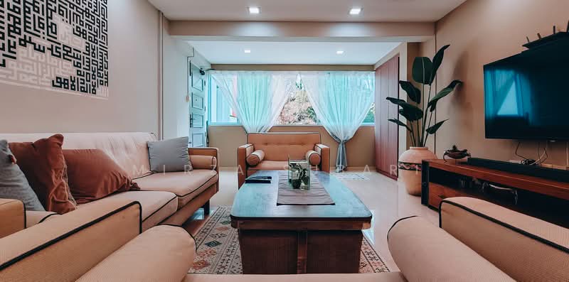 605 Bedok Reservoir Road HDB Flat For Sale at S$ 670,000 | PropertyGuru Singapore - Living Room