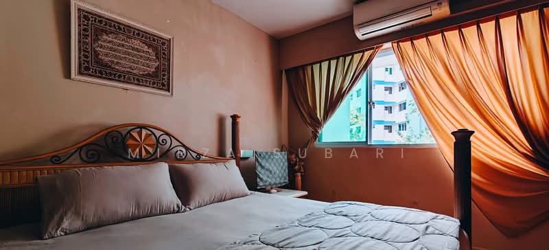 605 Bedok Reservoir Road HDB Flat For Sale at S$ 670,000 | PropertyGuru Singapore - Bedroom