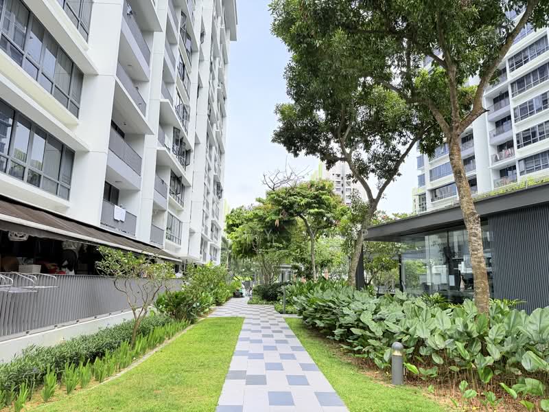 8 @ Woodleigh, , 3 Bedrooms, 1,335 sqft, Condominium For Rent, by Penny Yap, 500076208 - Exterior - PropertyGuru.com.sg