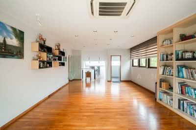 For Sale - Jalan Keris