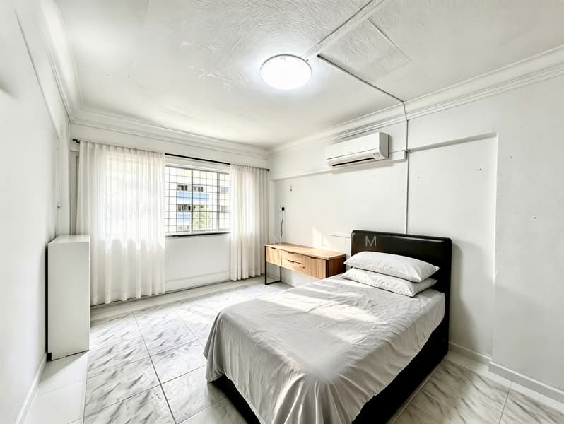 643 Yishun Street 61, 643 Yishun Street 61, 3 Bedrooms, 1,528 sqft, HDB Flat For Sale, by Kyean Lim, 500076214 - Bedroom - PropertyGuru.com.sg