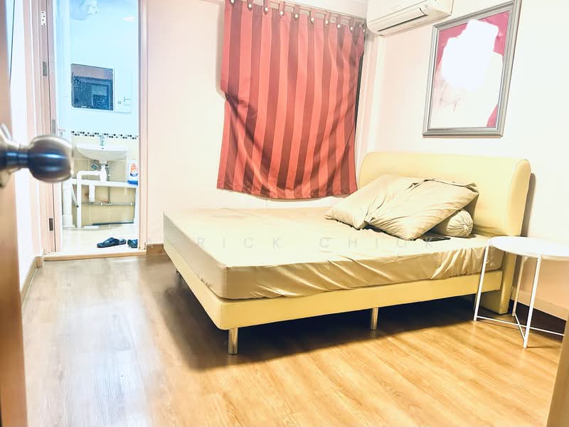 430 Clementi Avenue 3 HDB Flat For Sale at S$ 498,000 | PropertyGuru Singapore - Bedroom