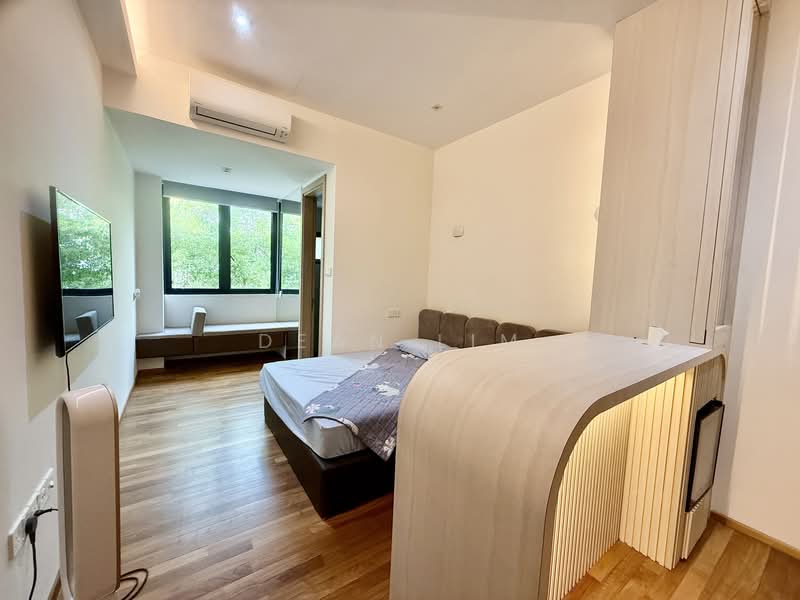 ⭐️⭐️LANDED7772@ 2.5 Storey Semi Detached with 6 rooms Semi-Detached House For Sale at S$ 6,990,000 | PropertyGuru Singapore - Bedroom