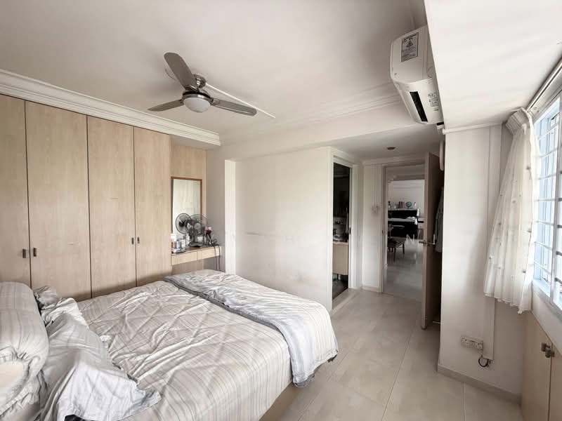 448 Bukit Panjang Ring Road HDB Flat For Sale at S$ 575,000 | PropertyGuru Singapore - Bedroom