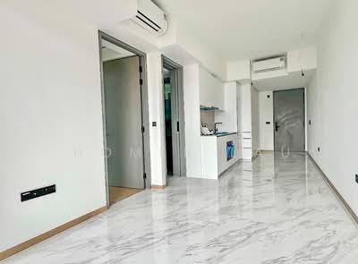 For Sale - High Floor 1 bedroom with MBS views and quiet SE facing