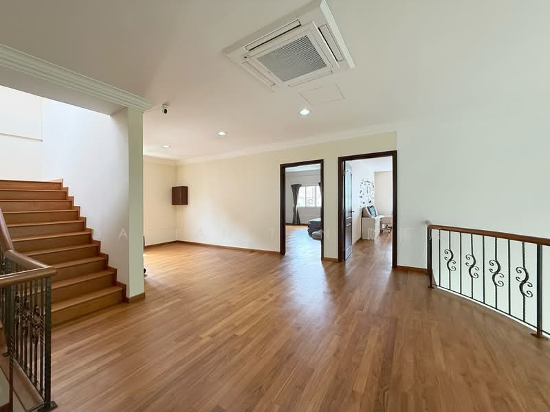 ⭐️1 KM TO ACS (PRIMARY)! RARE OPPORTUNITY IN A COVETED LANDED ESTATE!⭐️ Detached House For Sale at S$ 17,000,000 | PropertyGuru Singapore - Interior