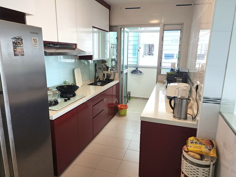92B Telok Blangah Street 31 HDB Flat For Sale at S$ 939,000 | PropertyGuru Singapore - Kitchen