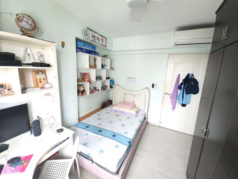 92B Telok Blangah Street 31 HDB Flat For Sale at S$ 939,000 | PropertyGuru Singapore - Bedroom