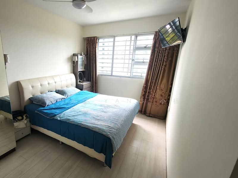 92B Telok Blangah Street 31 HDB Flat For Sale at S$ 939,000 | PropertyGuru Singapore - Bedroom