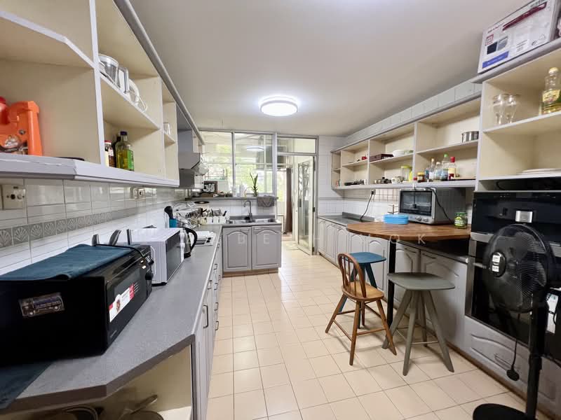 Balmoral Plaza, 271 Bukit Timah Road, Room Rental, 300 sqft, Condominium For Rent, by Elizabeth Mok, 500076289 - Kitchen - PropertyGuru.com.sg