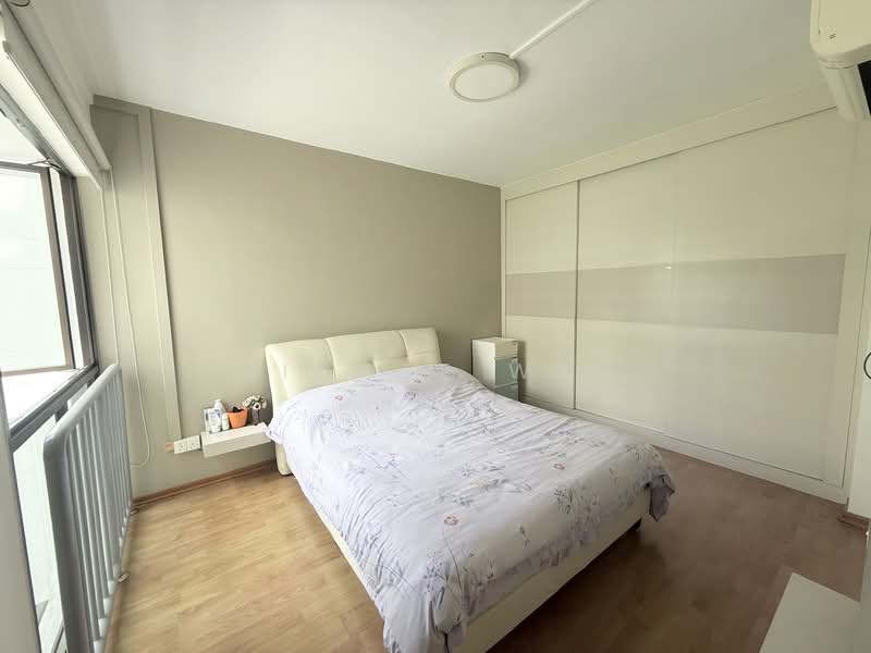 638 Choa Chu Kang Street 64 HDB Flat For Sale at S$ 779,000 | PropertyGuru Singapore - Master Bedroom