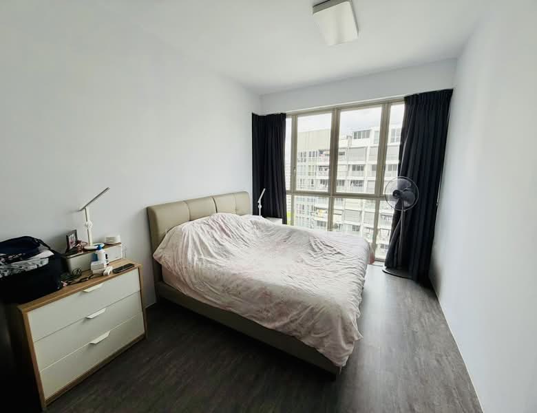 Heron Bay Executive Condominium For Sale at S$ 2,200,000 | PropertyGuru Singapore - Bedroom