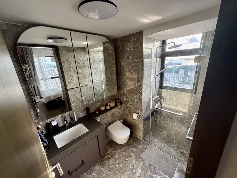 Avenue South Residence Condominium For Sale at S$ 1,980,000 | PropertyGuru Singapore - Bathroom