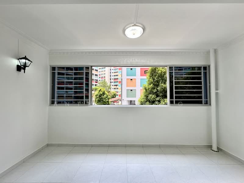 282 Choa Chu Kang Avenue 3 HDB Flat For Sale at S$ 780,000 | PropertyGuru Singapore - View