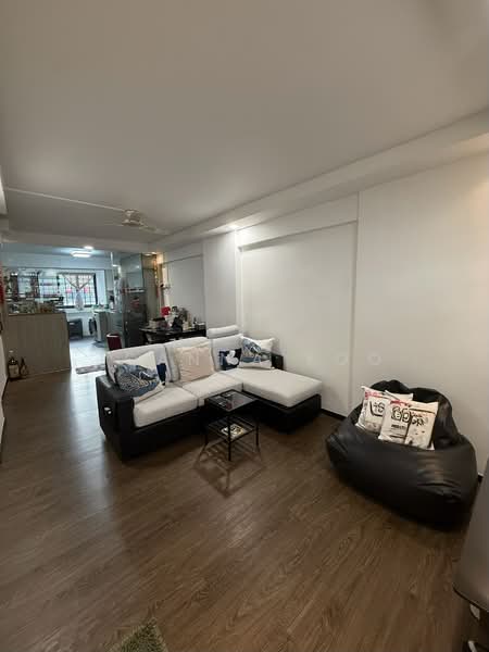 34 Upper Cross Street, 34 Upper Cross Street, 2 Bedrooms, 700 sqft, HDB Flat For Sale, by Joanna Foo, 500076328 - Living Room - PropertyGuru.com.sg