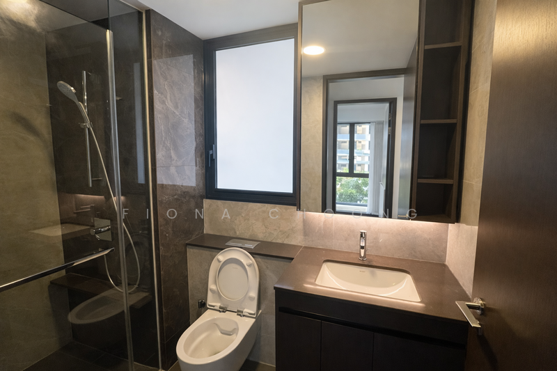 Tembusu Grand, 92 Jalan Tembusu, 3 Bedrooms, 990 sqft, Condominium For Rent, by Fiona Choong, 500076330 - Bathroom - PropertyGuru.com.sg